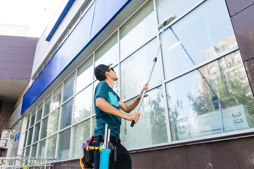 Professionelle Unterhalts- und Grundreinigung in Regensburg – TSW Reinigung Unterhaltsreinigung und Grundreinigung Regensburg – TSW Reinigung reinigt Böden professionell